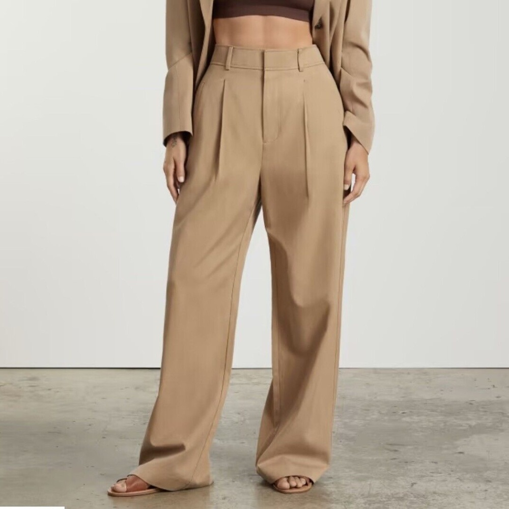 Everlane way high drape pant 8